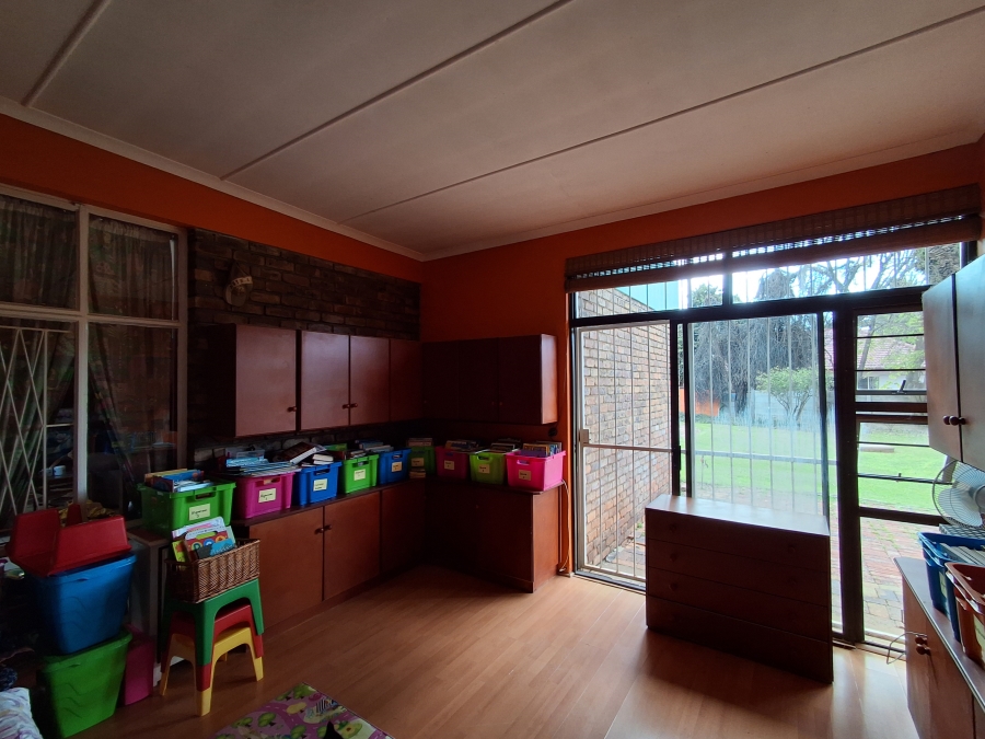 4 Bedroom Property for Sale in Stilfontein Ext 3 North West